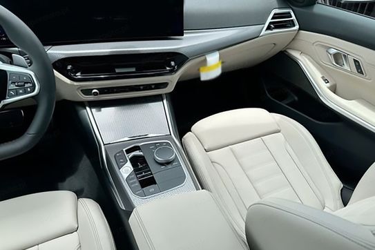 BMW Seria 3 320i xDrive M Sport