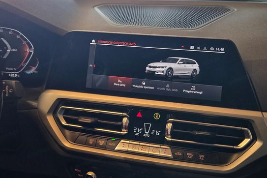 BMW Seria 3 318i Advantage aut