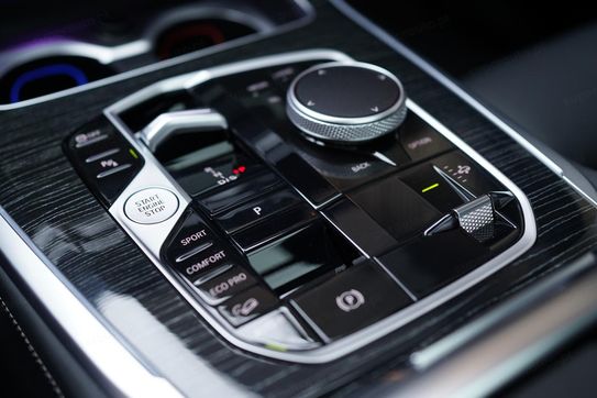BMW X7 xDrive40d Individual Edition