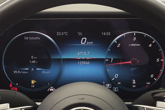 Mercedes E Klasa 220 d 4-Matic AMG