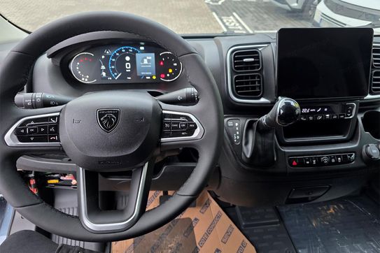 Peugeot Boxer Heavy L2H2 AT8