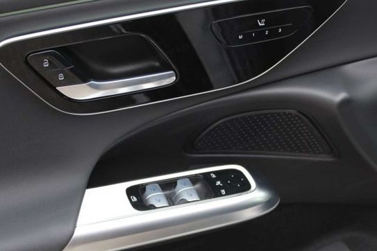 Mercedes Klasa E 220 d  4-Matic AMG