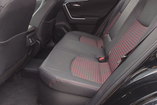 Suzuki Across 2.5 Plug-in Hybrid Elegance 4WD CVT