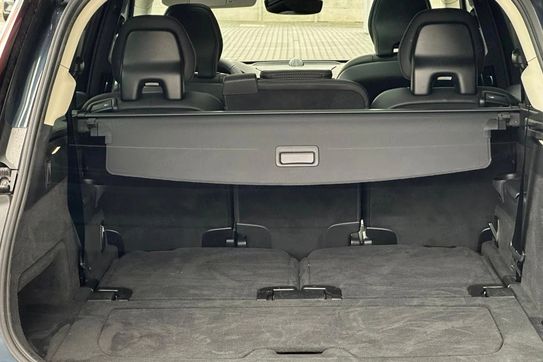 Volvo XC90 T8 AWD Plug-In Hybrid Ultra Dark 7os