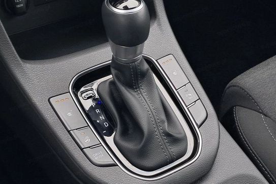 Hyundai i30 1.5 T-GDI Smart DCT