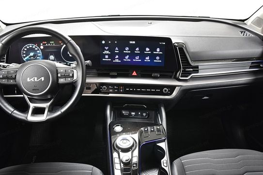 Kia Sportage 1.6 T-GDI HEV Business Line 4WD aut