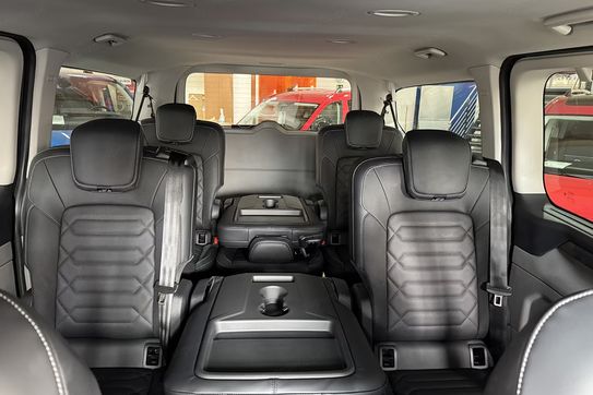 Ford Tourneo Custom L2H1 Titanium X 320 A8