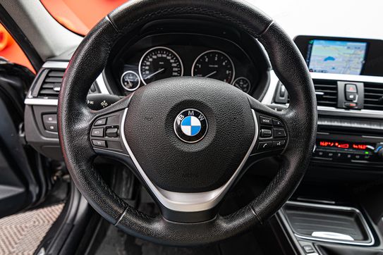 BMW Seria 3 320d 2.0 Modern Line