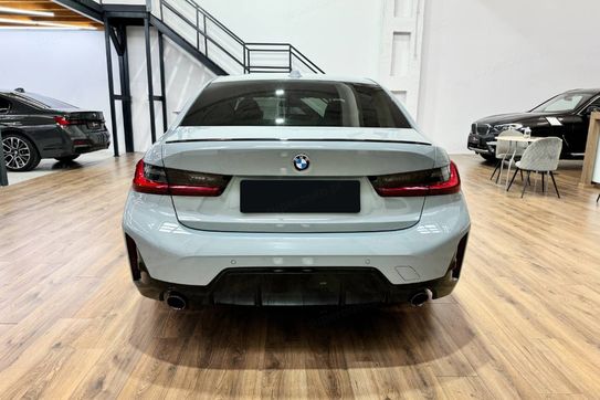 BMW Seria 3 320i xDrive M Sport