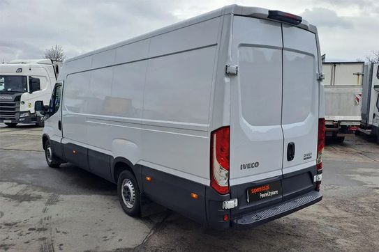 Iveco Daily 35S14 16m3 L4H2 AT