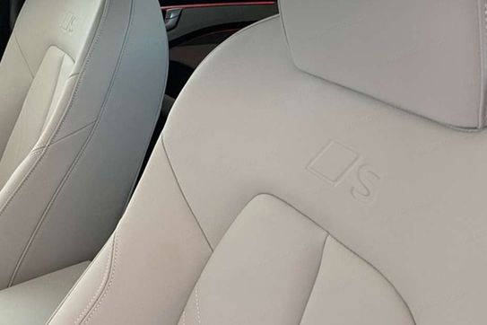 Audi A6 TDI quattro S line Avant