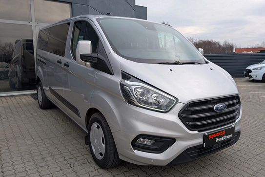 Ford Transit Custom L2H1 AT