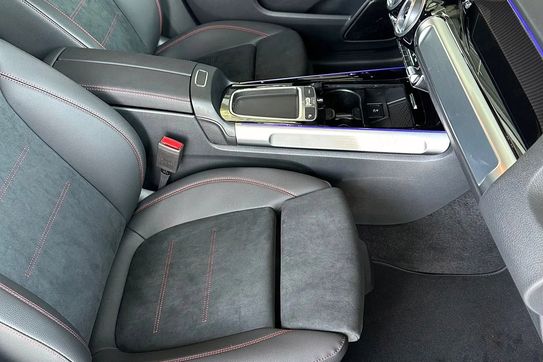 Mercedes GLB 200 AMG Line