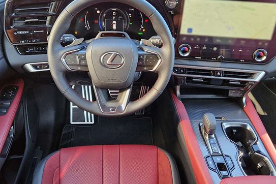 Lexus RX 500h F Sport 2.4 T Hybrid