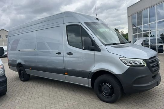 Mercedes Sprinter 317 CDI Długi PRO