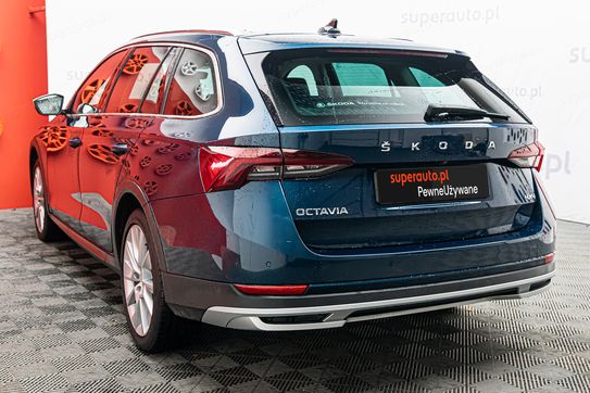 Skoda Octavia 2.0 TDI 4x4 Scout DSG