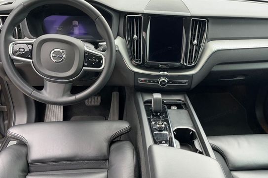 Volvo XC60 B4 B Plus Bright