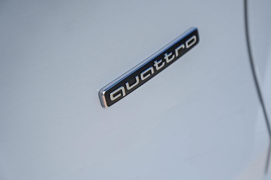 Audi Q5 TDI quattro S line