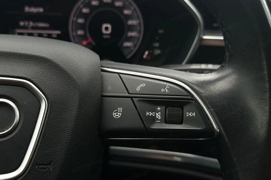 Audi Q3 40 TDI quattro S Line