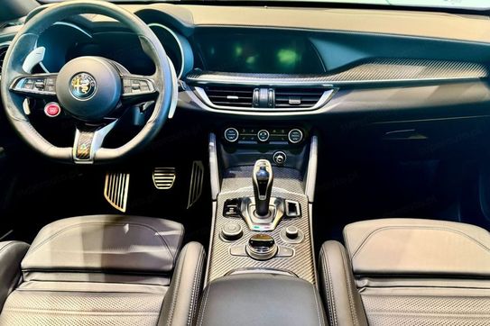 Alfa Romeo Stelvio 2.9 Bi Turbo V6 Quadrifoglio Q4