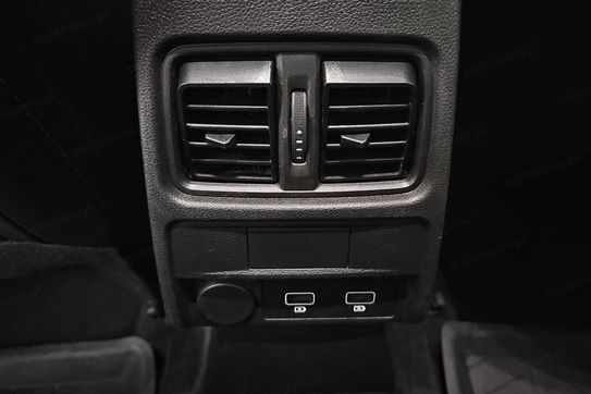 Renault Arkana TCe mHEV Techno EDC