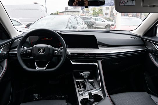 DR 5 ‎‎1.4 BENZ + LPG FWD