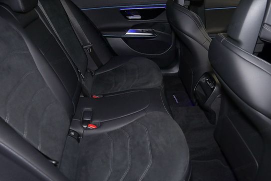 Mercedes Klasa E 220 d  4-Matic AMG