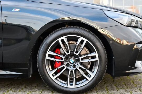 BMW Seria 5 520d xDrive M Sport