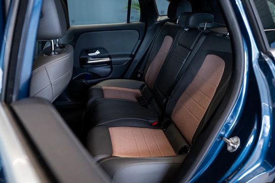 Mercedes EQA 250 66.5kWh Electric Art