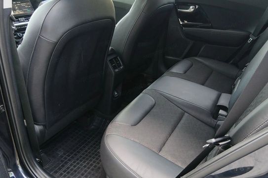 Kia Niro 1.6 GDI Hybrid  Business Line