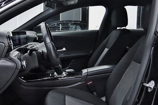 Mercedes CLA Shooting Brake 180