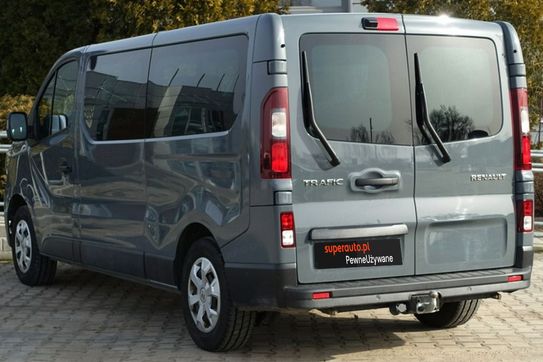 Renault Trafic Grand 2.0 Dci Escapade