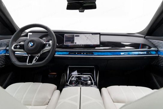 BMW Seria 7 740d xDrive M Sport