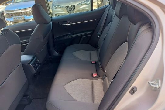 Toyota Camry 2.5 Hybrid Comfort Cvt