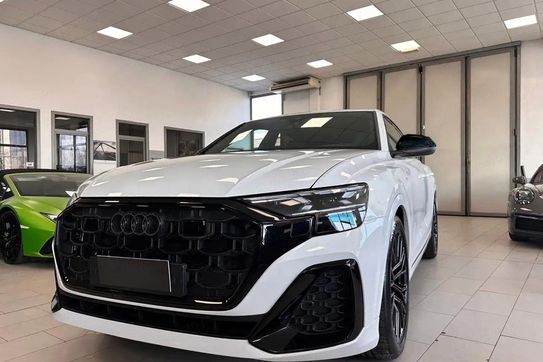 Audi Q8 50 TDI quattro