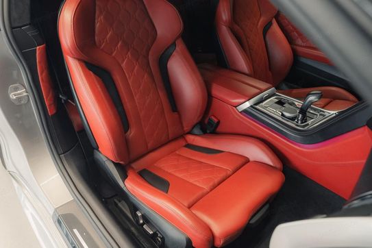 BMW Seria 8 M8 Competition