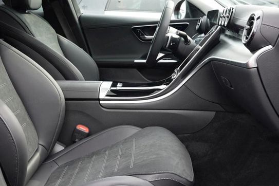 Mercedes Klasa C 180  Business Edition