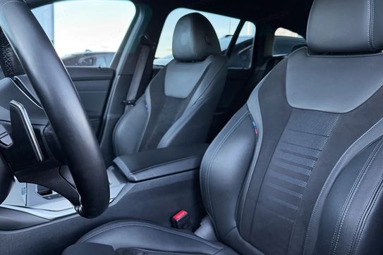 BMW Seria 3 Touring 320d xDrive M Sport