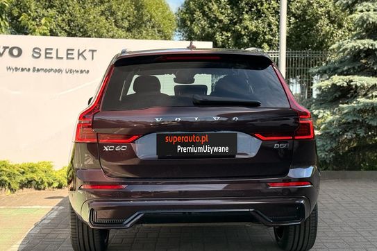 Volvo XC60 B5 B AWD Ultimate Dark