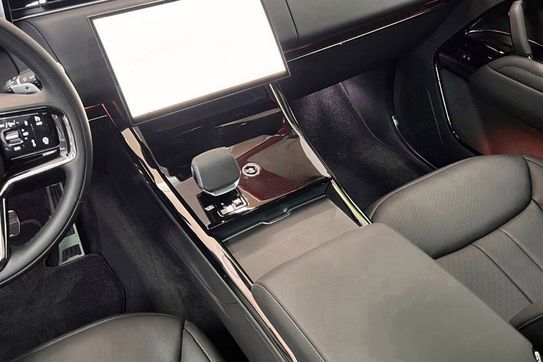 Land Rover Range Rover Sport D300 Dynamic HSE