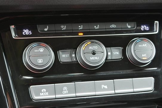 Volkswagen Touran 1.5 TSI EVO Highline DSG