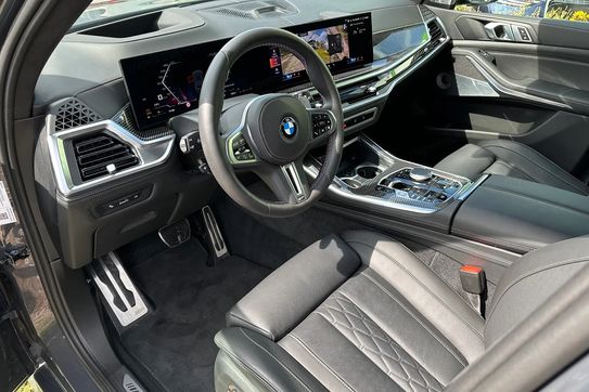 BMW X5 M60i xDrive
