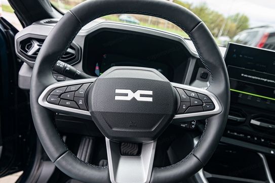 Dacia Bigster Journey 1.8 Full Hybrid