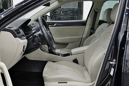 Skoda Superb 2.0 TSI Style DSG