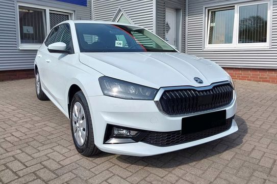 Skoda Fabia Essence 1.0 MPI