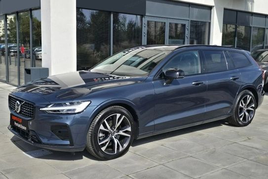 Volvo V60 B4 B Plus Dark