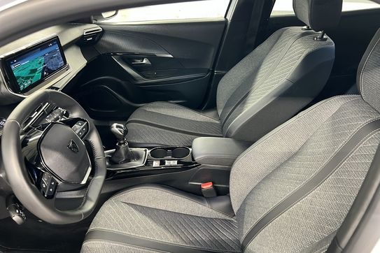 Peugeot 2008 ALLURE 1.2 PureTech