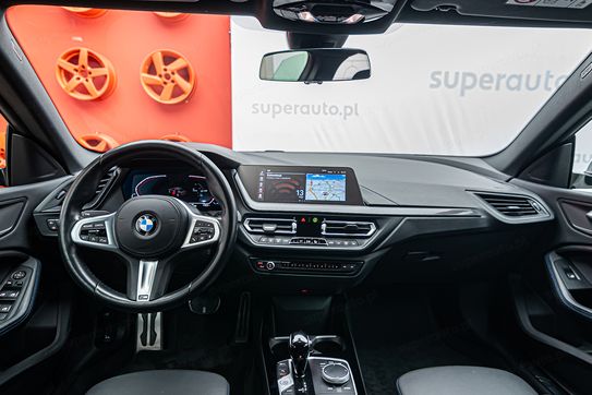 BMW Seria 2 216d M Sport aut