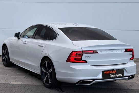 Volvo S90 T8 AWD Plug-In Hybrid R-Design aut