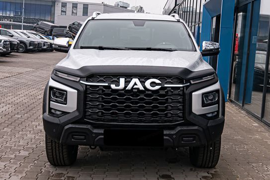 Jac T9 8AT 4x4